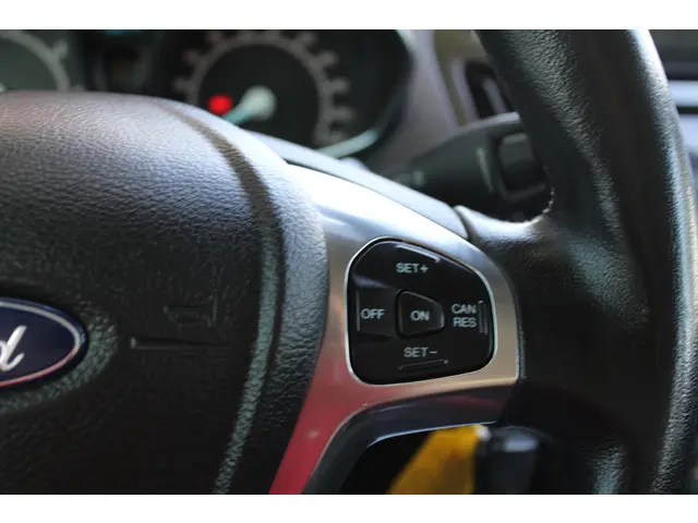 Ford B-MAX 1.0 EcoBoost 120 PK Titanium 2012 Benzine 14