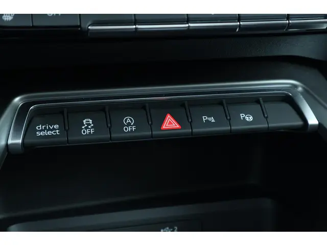 Audi A3 Sportback 2.0 TFSI S3 quattro 2022 Benzine 42