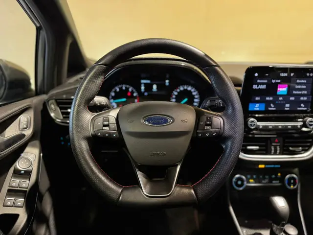 Ford Fiesta 1.0 EcoBoost ST-Line 2021 Benzine 24