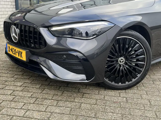 Mercedes-Benz CLE Coupé 200 AMG Line 2024 Benzine 60