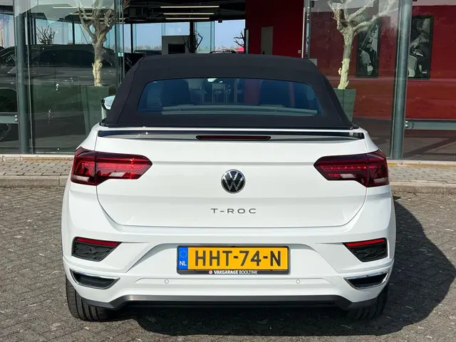 Volkswagen T-Roc Cabrio 1.5 TSI R-Line 2021 Benzine 15