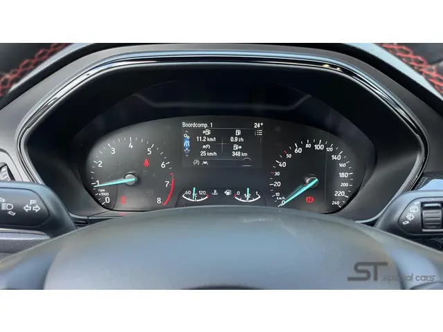 Ford Focus 1.5 EcoBoost ST Line|Pano|18 inch 2019 Benzine 15