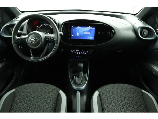 Toyota Aygo X 1.0 VVT-i S-CVT Envy 2024 Benzine 4