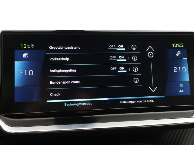 Peugeot e-2008 EV GT PACK 50 kWh 2021 Elektrisch 19