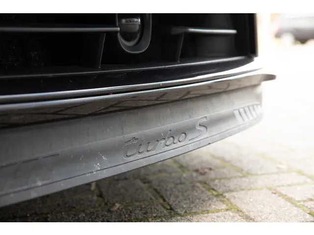 Porsche 911 3.8 Turbo S 2016 Benzine 49