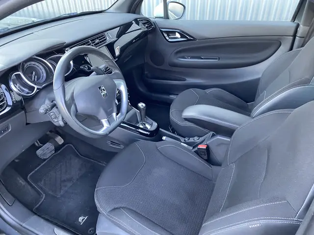Citroën DS3 1.2 e-VTi ETG So Chic 2014 Benzine 3