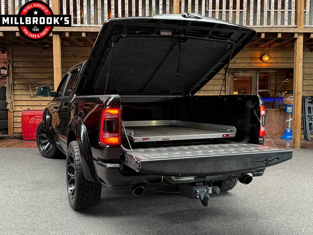 Dodge Ram 1500 5.7 V8 Limited 2022 LPG/Gas 7