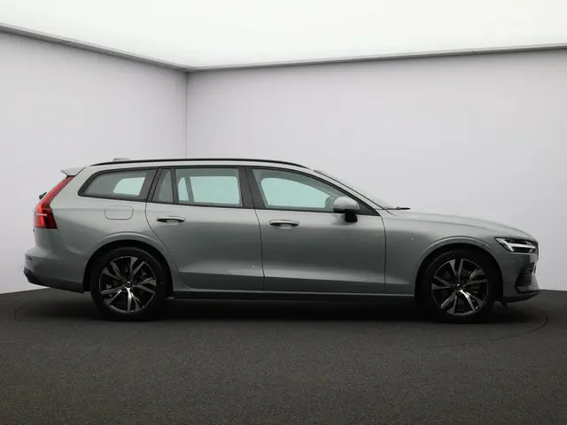 Volvo V60 B4 197PK Essential Edition 2026 Benzine 6