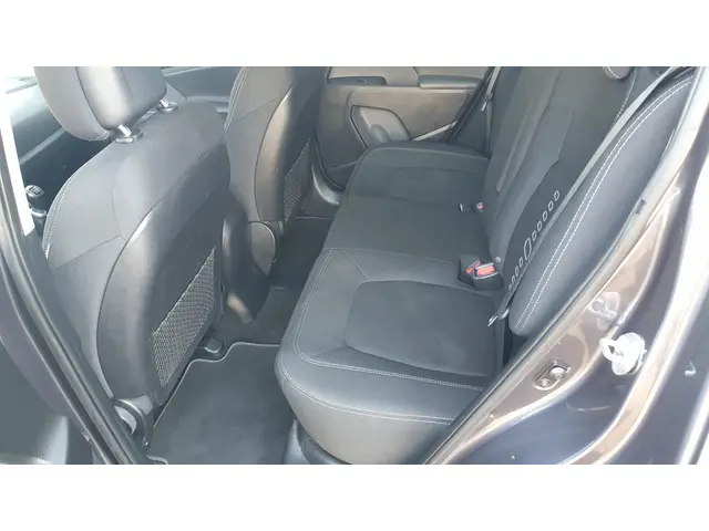 Kia Sportage 1.6 GDI BusinessLine 2015 Benzine 29