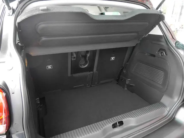 Citroën C3 Aircross 1.2 PureTech S&S Shine 2019 Benzine 10