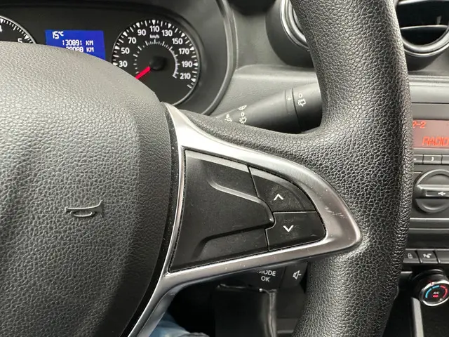 Dacia Duster 1.2 TCe Comfort / PDC / Airco / NAP 2018 Benzine 13