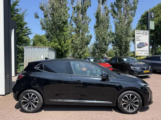 Renault Clio 1.0 TCe 90 Techno+Pack Winter!! 2024 Benzine 4
