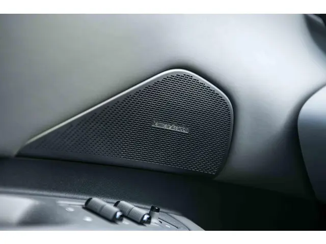 Lynk & Co 02 More 66 kWh 2025 Elektrisch 21