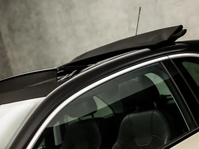 Opel ADAM 1.0 Turbo Rocks BlitZ 2019 Benzine 14