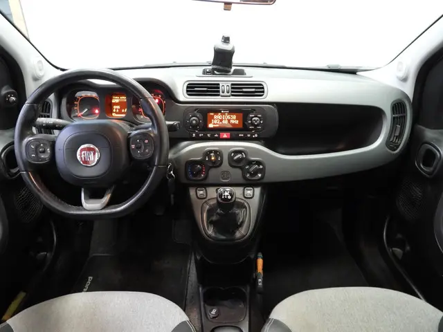 Fiat Panda 0.9 TwinAir Lounge 2017 Benzine 5