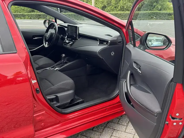 Toyota Corolla 1.8 Hybrid Active 2021 Hybride Benzine 13