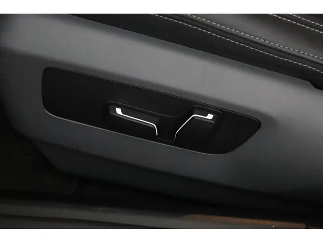 BMW i5 M60 xDrive 84 kWh 2024 Elektrisch 34