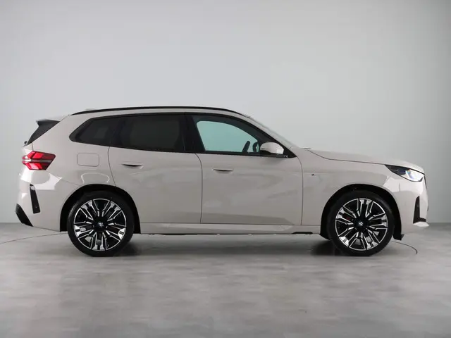 BMW X3 30e xDrive 2025 Hybride Benzine 8