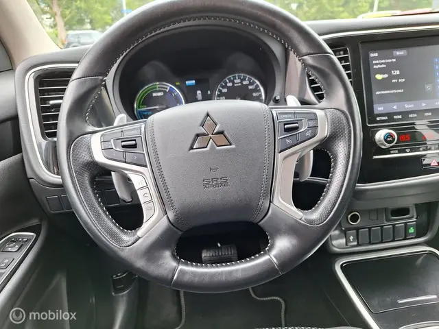 Mitsubishi Outlander 2.4 PHEV PURE 2020 Hybride Benzine 19