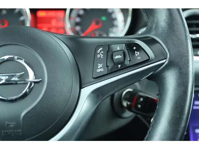 Opel ADAM 1.4 TURBO S 2015 Benzine 22