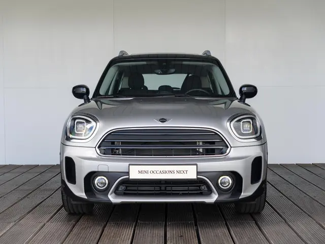MINI Countryman Cooper Aut. 2023 Benzine 3