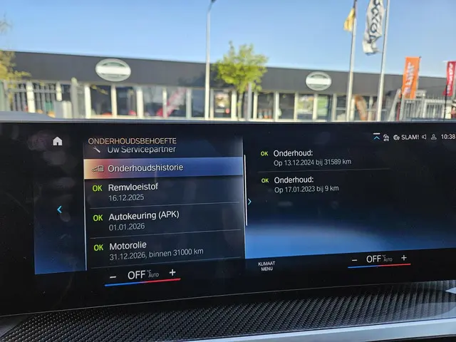 BMW 3 Serie Touring 330e 2022 Hybride Benzine 25
