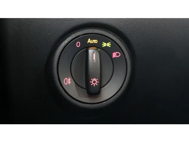 Volkswagen up! 1.0 BMT 60pk Move up! 2020 Benzine 14