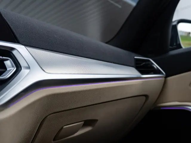 BMW 3 Serie Sedan M340i xDrive 2022 Benzine 44