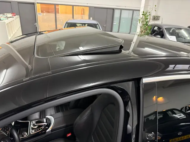 Mercedes-Benz GLC Coupé 300 4MATIC 2018 Benzine 19