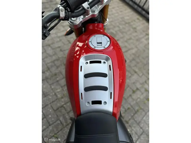 Fantic Caballero 500 Rally 2021 Benzine 10