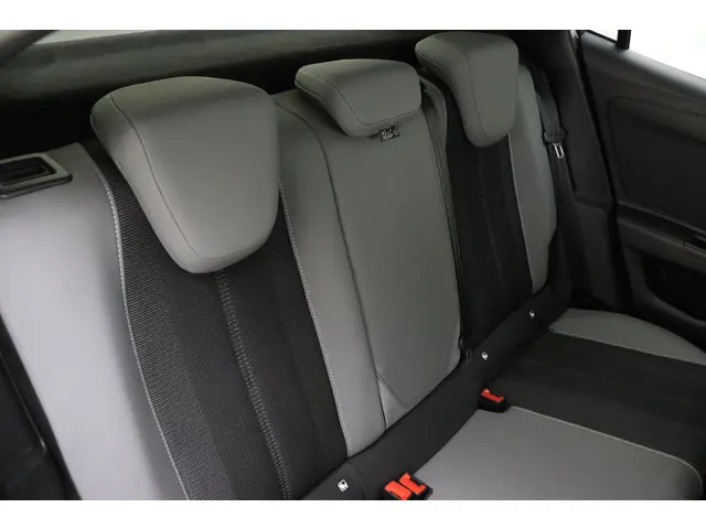 Opel Mokka-e Electric Level 3 50 kWh 2023 Elektrisch 16