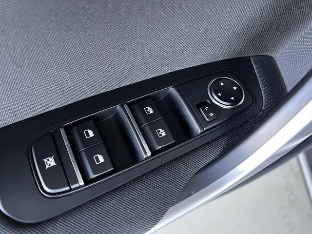 Kia XCeed 1.5 T-GDI DynamicLine 2022 Benzine 37