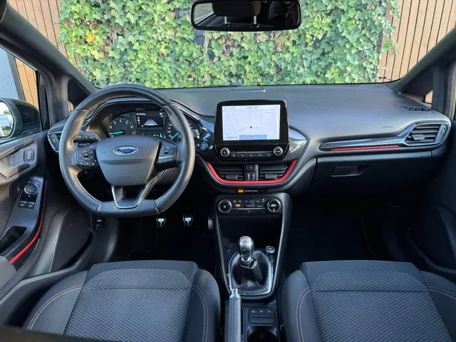 Ford Fiesta 1.0 EcoBoost ST-Line NAP 2018 Benzine 19