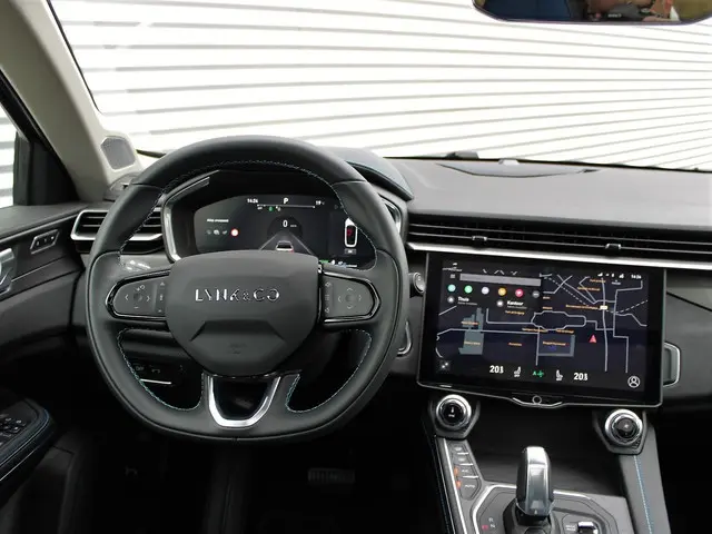 Lynk & Co 01 1.5 2025 Hybride Benzine 18