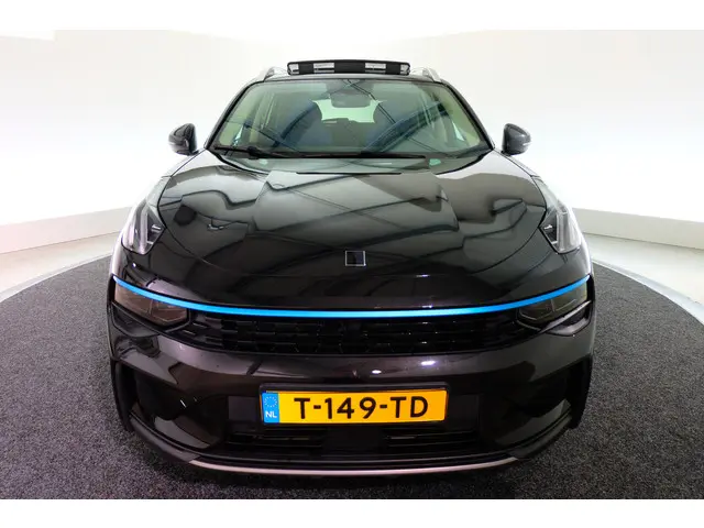 Lynk & Co 01 1.5 2022 Hybride Benzine 23