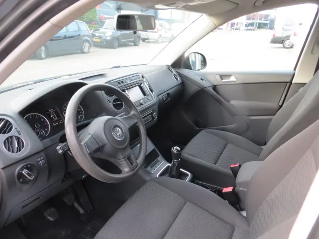 Volkswagen Tiguan 2