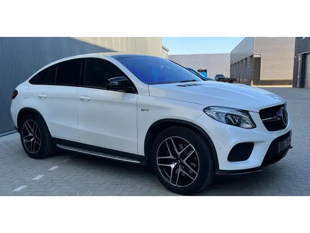 Mercedes-Benz GLE Coupé AMG 43 4MATIC 2017 Benzine 6