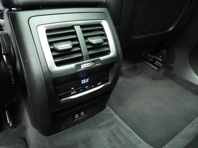 BMW iX3 High Executive 80 kWh 2022 Elektrisch 18