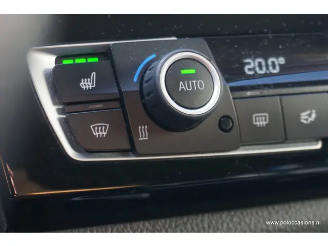 BMW 1 Serie 118i 2015 Benzine 14