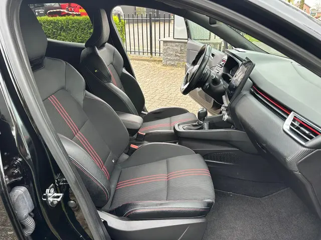Renault Clio 1.3 TCe R.S. Line 2019 Benzine 68