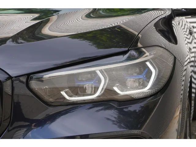 BMW X5 xDrive45e 2023 Hybride Benzine 25