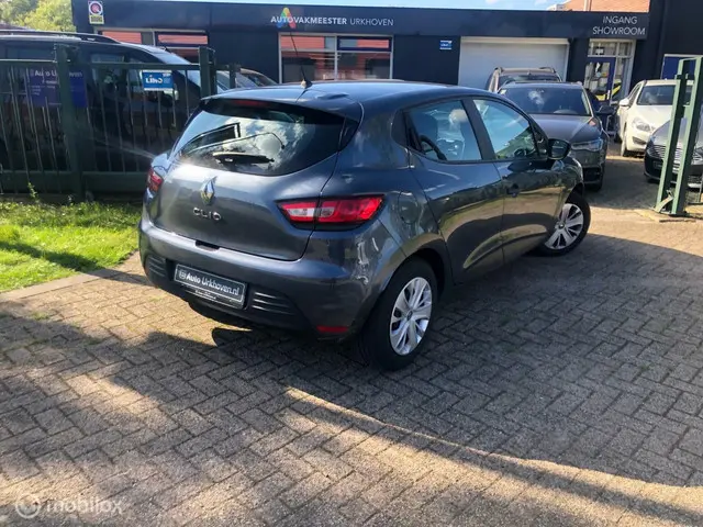 Renault Clio 0.9 TCe Life 2019 Benzine 3