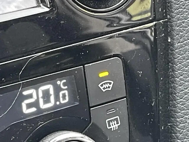 Nissan QASHQAI 1.2 Tekna 2017 Benzine 18