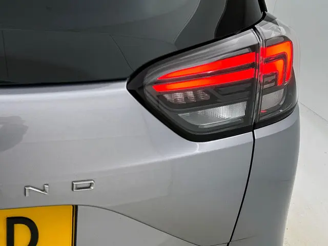 Opel Crossland 1.2 Turbo Elegance 2024 Benzine 17