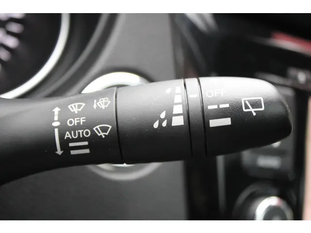 Nissan QASHQAI DIG-T 160 DCT N-Tec 2020 Benzine 25