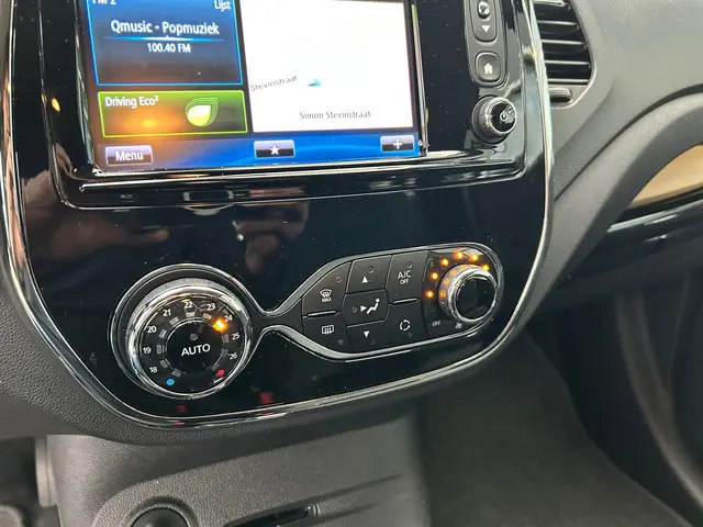 Renault Captur 1.2 TCe Dynamique Automaat 2017 Benzine 17