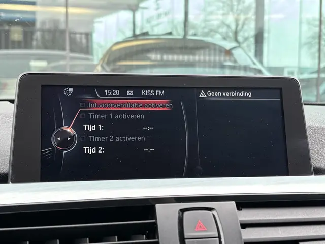 BMW 4 Serie Coupé 420i High Executive 2015 Benzine 8