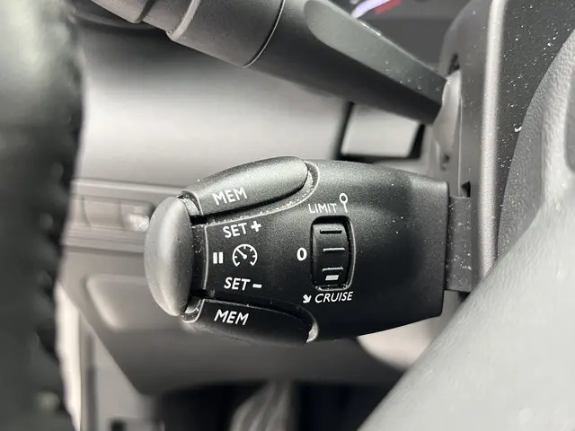 Citroën C3 Aircross PureTech 110 S&S Shine 2017 Benzine 21