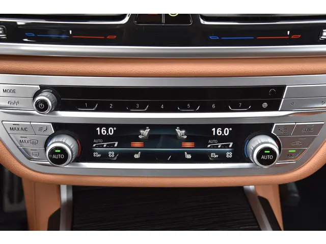 BMW 7 Serie 730Ld xDrive 2019 Diesel 23