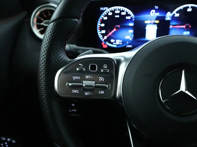 Mercedes-Benz EQA 250 AMG Line 67 kWh 2023 Elektrisch 21